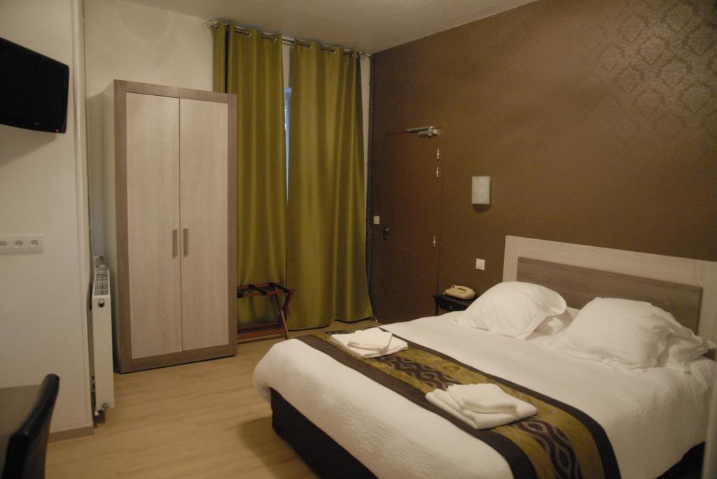 Logis Grand Hotel Pelisson Nontron Bilik gambar