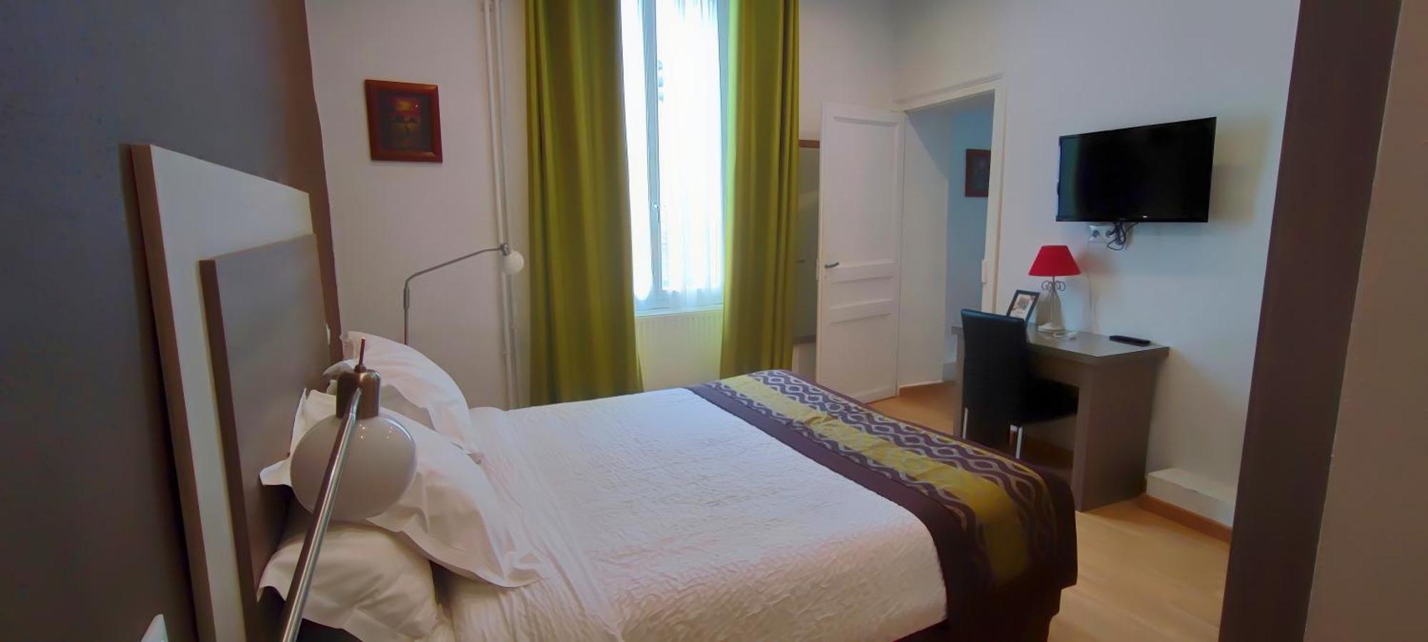 Logis Grand Hotel Pelisson Nontron Luaran gambar