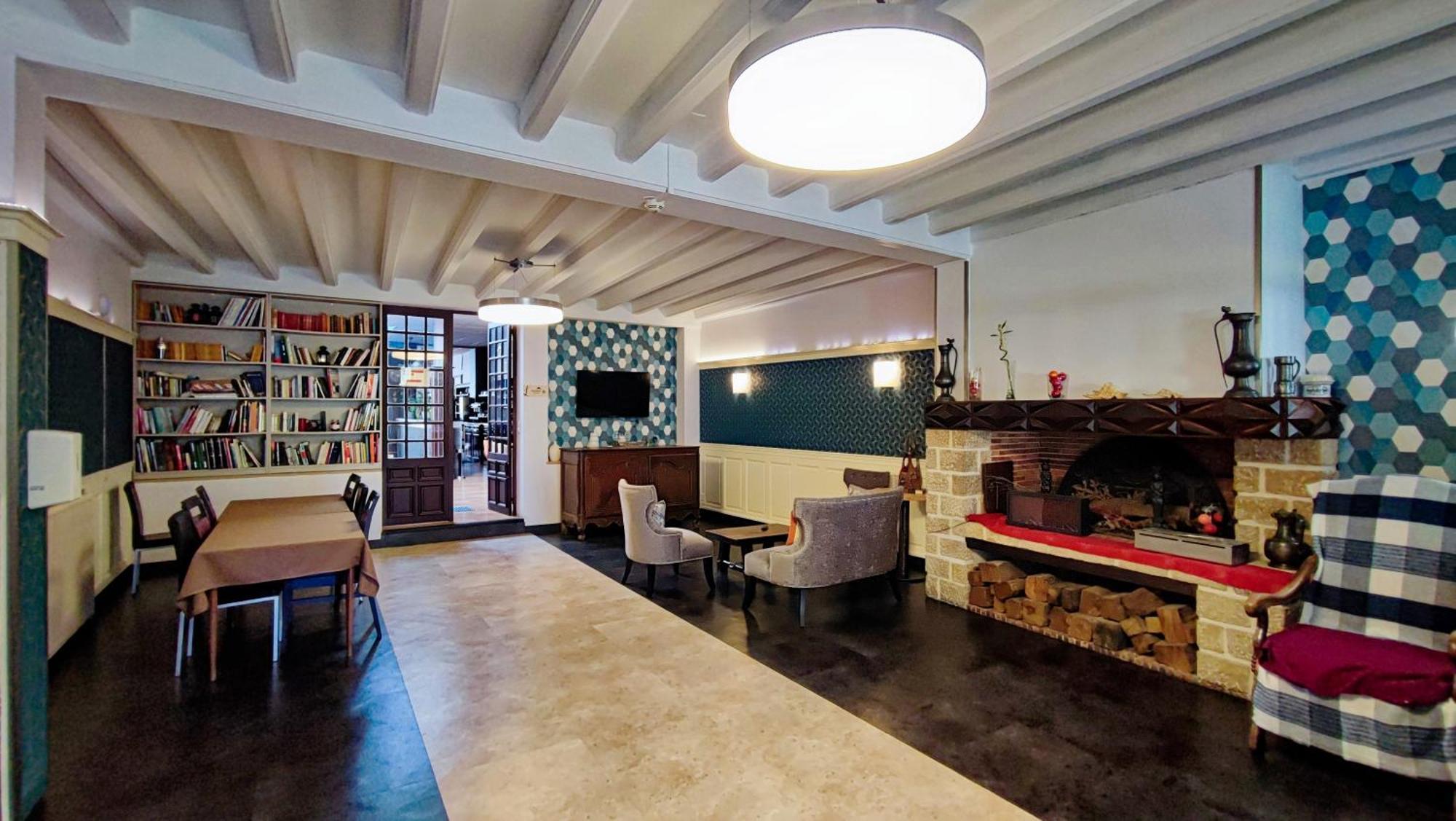 Logis Grand Hotel Pelisson Nontron Luaran gambar