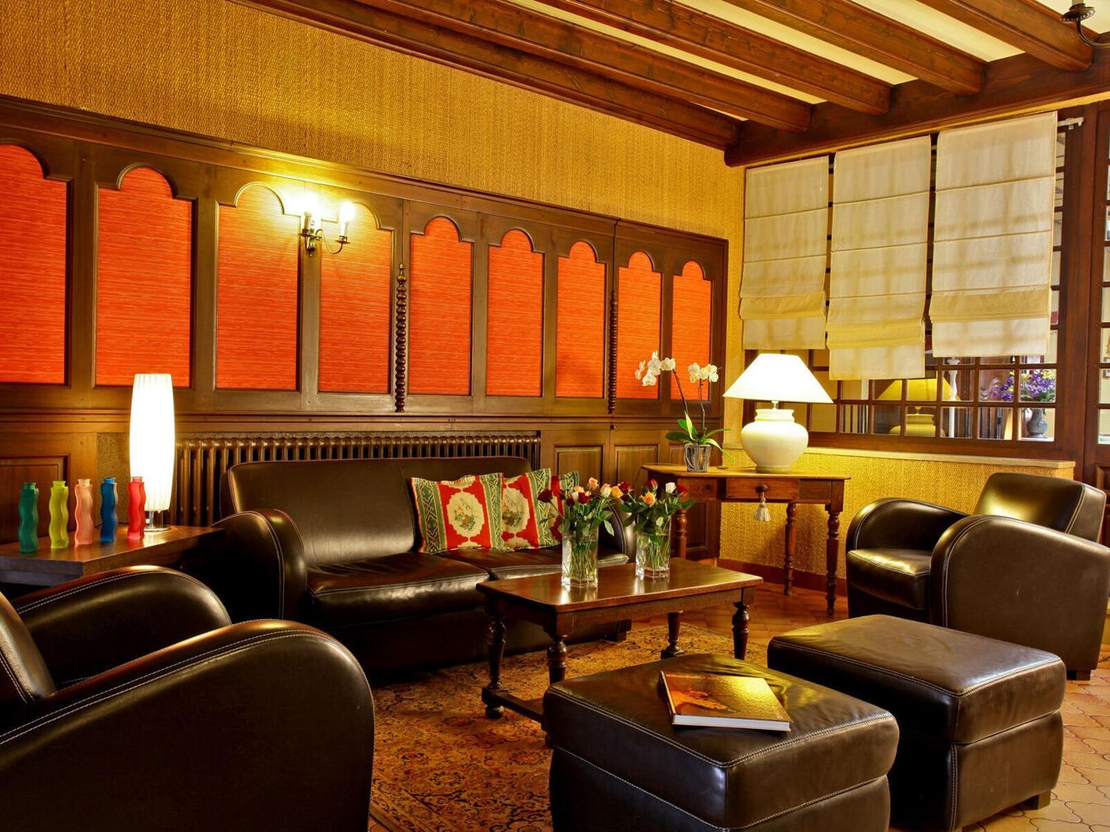 Logis Grand Hotel Pelisson Nontron Luaran gambar